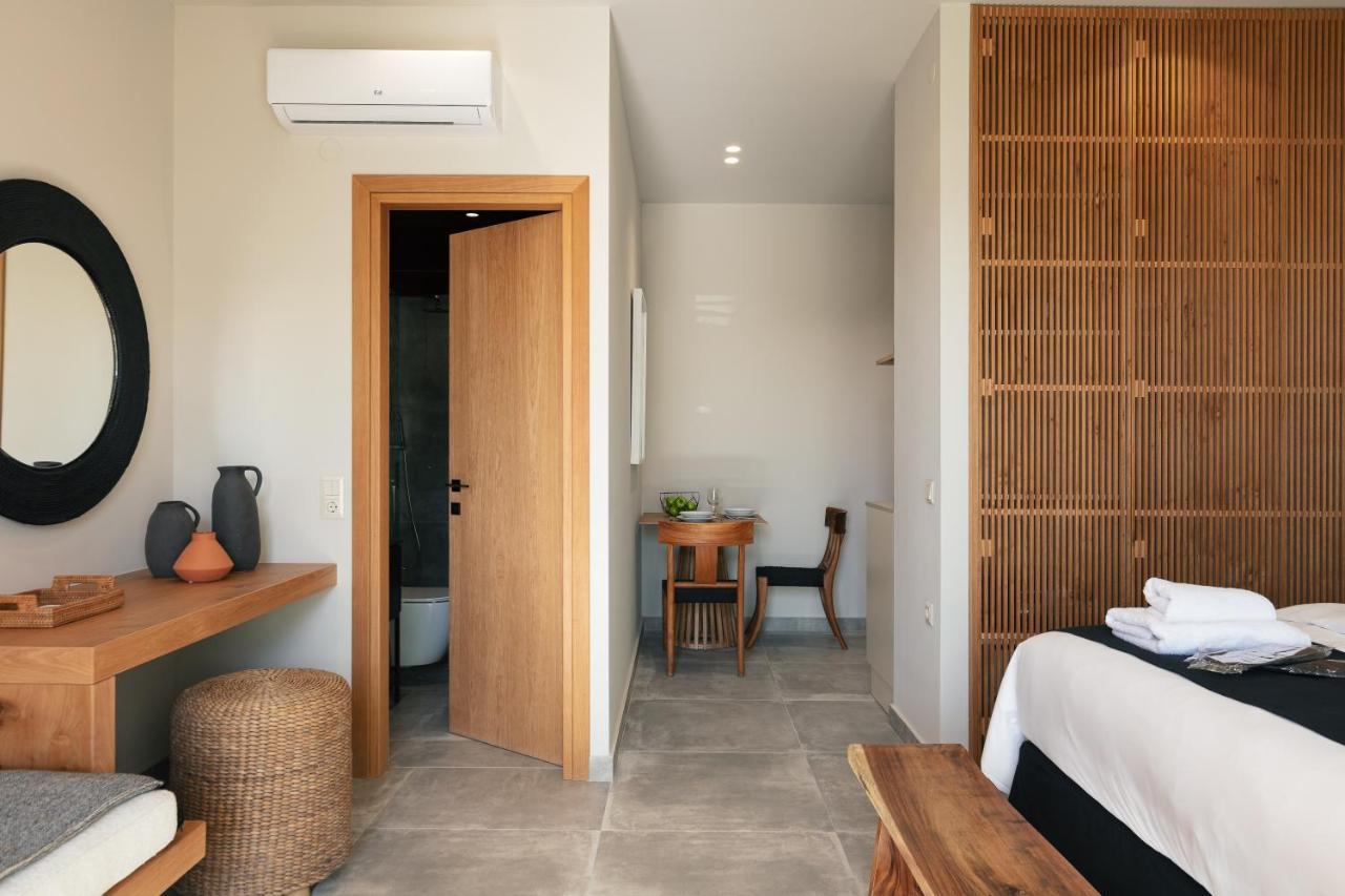 Chapter 02 Gallery - Ex Gd Gallery Hotel